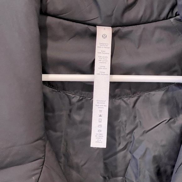 Lululemon Black Bomber Jacket - Picture 5 of 5
